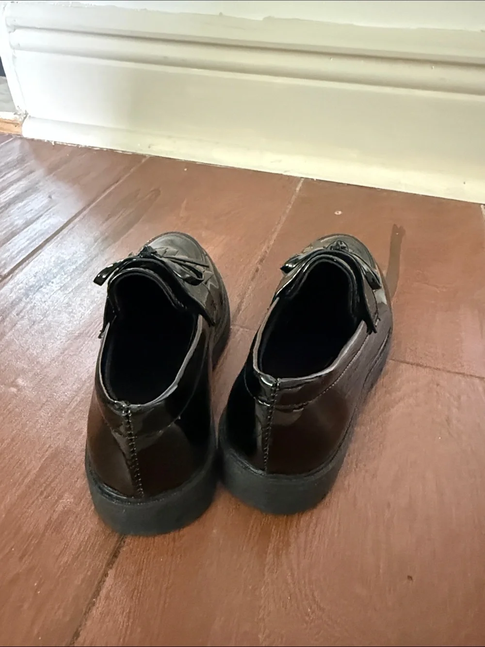 NEW Kids Black Patent Loafers with Fringe and Bow